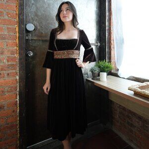 Purdy Girl Velvet Midi Dress w/ Embroidered Waist & Bell Sleeves – Size S